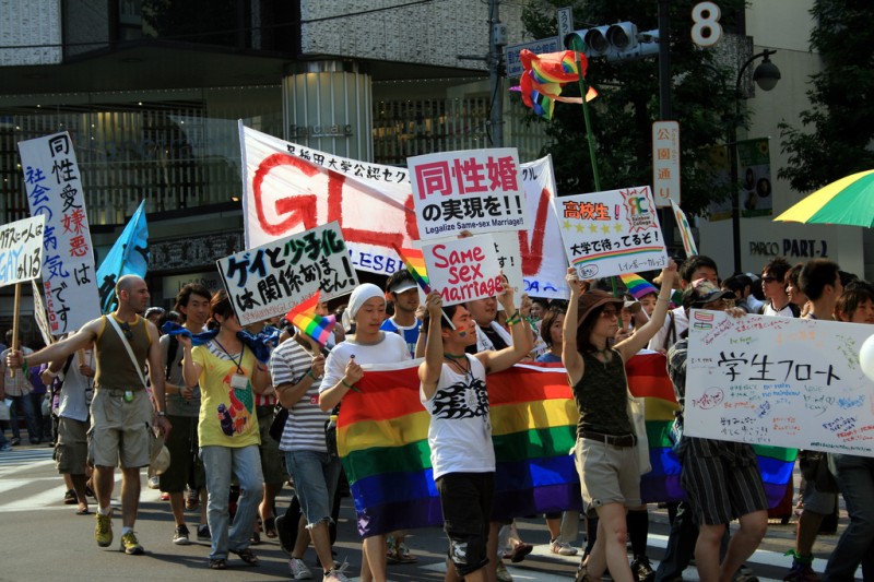 東京プライドパレードの様子。FlickrユーザーのDavid Martín Clavoにより2011年に撮影されたもの。